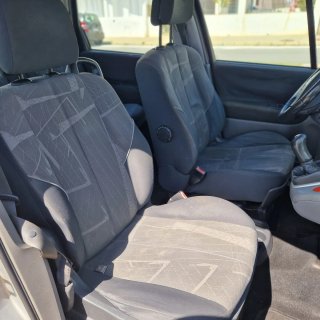 Renault Grand Scenic 2005  itv hasta agosto 2027