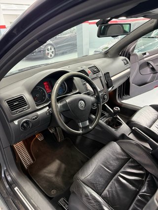 Volkswagen Golf V GTI 2.0 2007 200 caballos