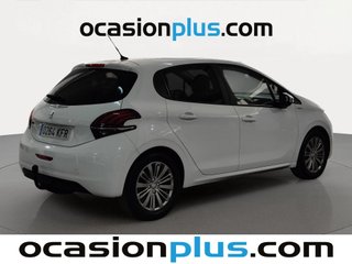 Peugeot 208 1.6 BlueHDi Style 73 kW (100 CV)