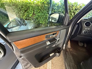 Land Rover Discovery 2016