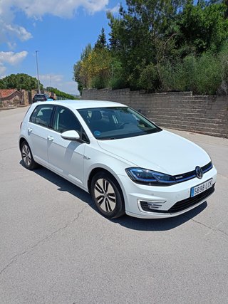 Volkswagen E-Golf 136kw 43500KM