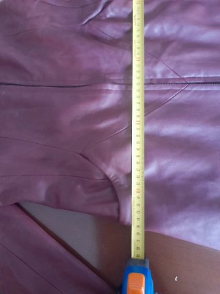 Chaqueta de cuero marrón castaño oscuro