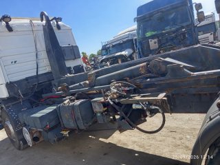 MAN 26.402 MULTILIFT 3 EJES  CAMBIO MANUAL