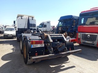 MAN 26.402 MULTILIFT 3 EJES  CAMBIO MANUAL