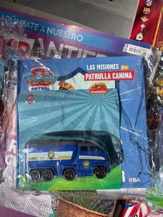 Set Patrulla Canina: Libro y Vehículo