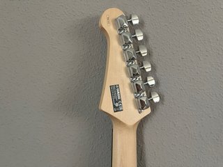 Yamaha Pacifica 012 + Funda