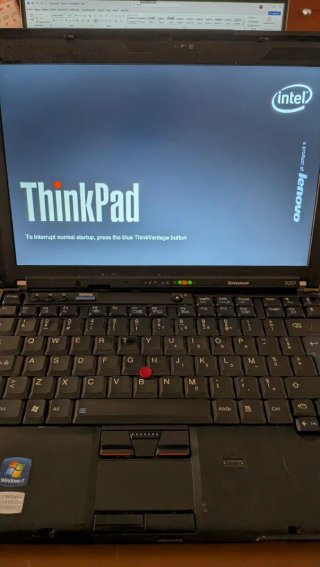 Lenovo ThinkPad X201 i5. Leer