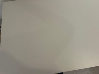 Escritorio elevable IKEA Trotten