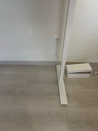 Escritorio elevable IKEA Trotten