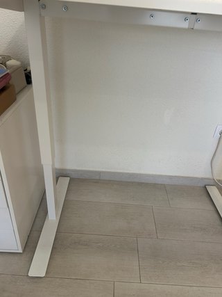 Escritorio elevable IKEA Trotten