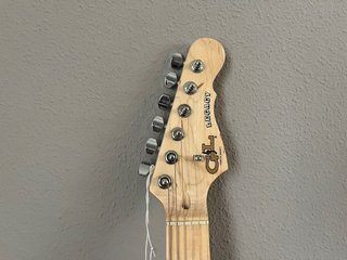 G&L Tribute Legacy Natural Ash Guitarra Eléctrica