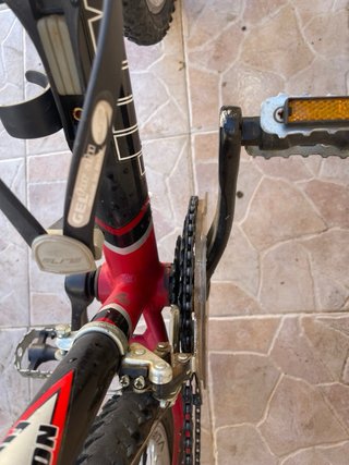 Bici MTB 26 Roja y Negra