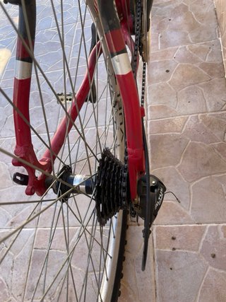 Bici MTB 26 Roja y Negra