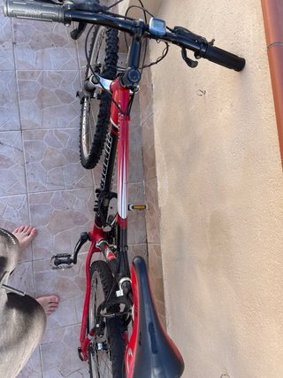 Bici MTB 26 Roja y Negra