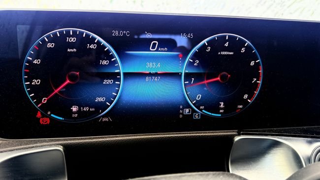 Mercedes-Benz GLB 2021, foto 6