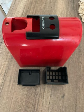 Cafetera Nespresso Roja