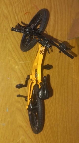 Bicicleta Montaña Amarilla