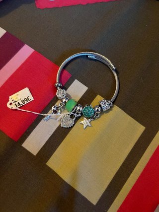Pulsera con Charms Plateada y Verde