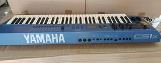 Teclado Yamaha CS1x Control Synthesizer