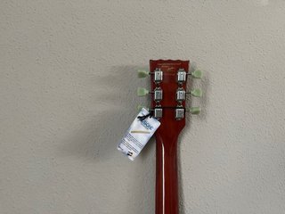 Guitarra Eléctrica Vintage V100 Sunburst