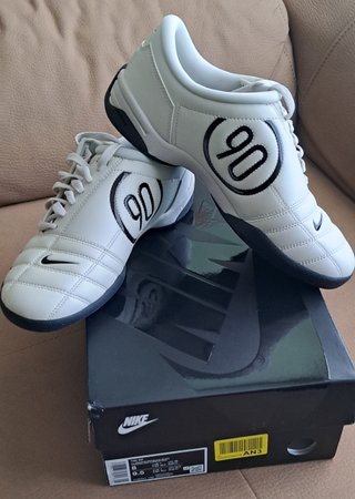 Zapatillas Nike Total 90 Blancas