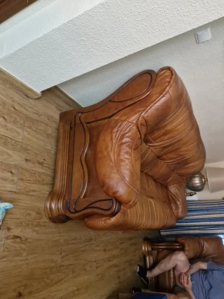 Sillón de Piel y Madera