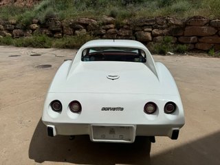 CHEVROLET CORVETTE C3 1977 V8