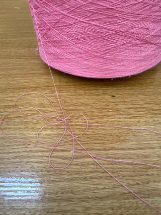 Hilo de algodón rosa chicle
