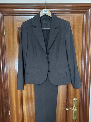 Traje chaqueta y pantalón Punt Roma marrón