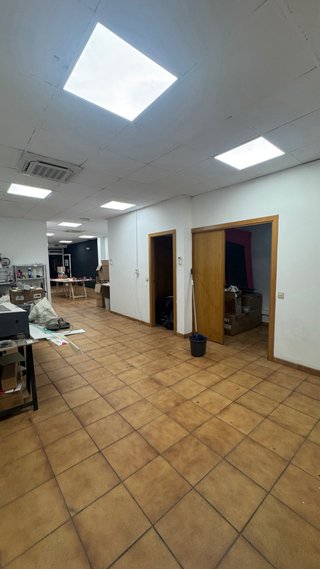 TRASPASO DE TALLER / LOCAL-CREATIVO – 100m2