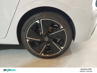 Peugeot 308 5P Eléctrico 115kW (156CV) 54kWh GT