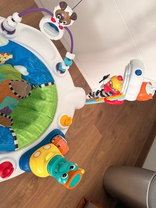 Parque de juegos Baby Einstein Discovery Jumper