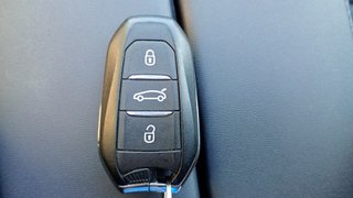 DS DS7 Crossback BlueHDi 130 Étoile 96 kW (130 CV)