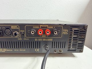 Amplificador Yamaha P1600 Stereo