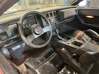 CHEVROLET CORVETTE C4 1988 V8