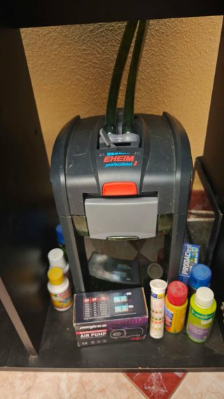Acuario 250L con mueble y accesorios