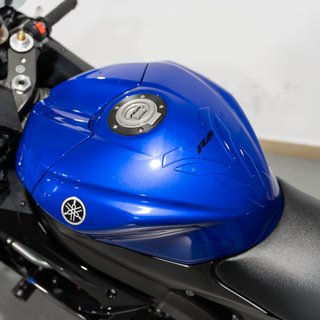 Yamaha R6R