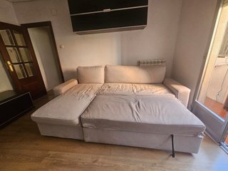 Regalo Sofá cama chaise longue beige.
