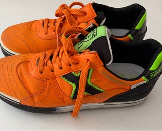 Zapatillas Munich Naranjas talla 33