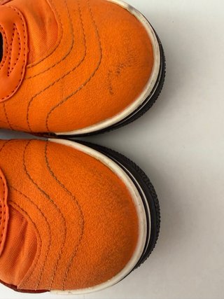 Zapatillas Munich Naranjas talla 33