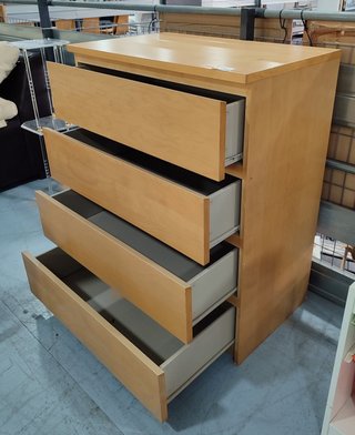 CÓMODA "MALM"