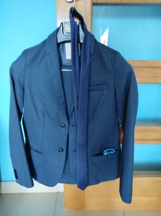 Traje Zara niño talla 12 azul