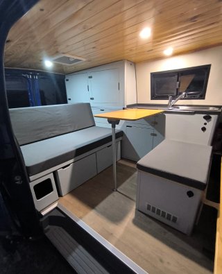 Mercedes Vito Camper