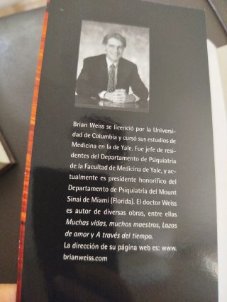 MUCHAS VIDAS MUCHOS MAESTROS