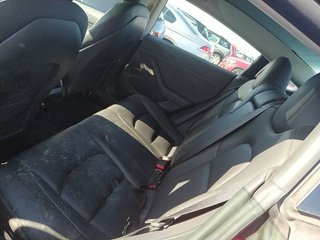 Tesla Model 3 Gran Autonomía 4WD 350 kW (476 CV)