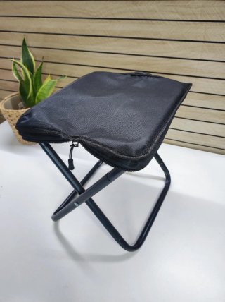 Silla plegable portátil negra