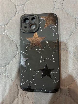 Funda iPhone 13 Negra con Estrellas