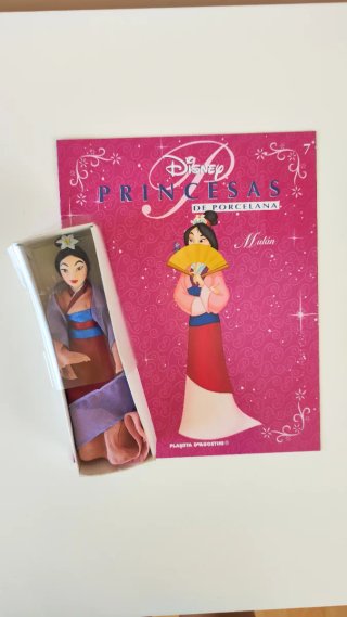 Figura Princesa Disney Bella de Porcelana