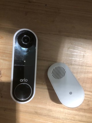 Arlo videoportero y timbre inalambrico Chime 2
