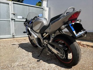 Honda CBR 600F 2004 Plata
